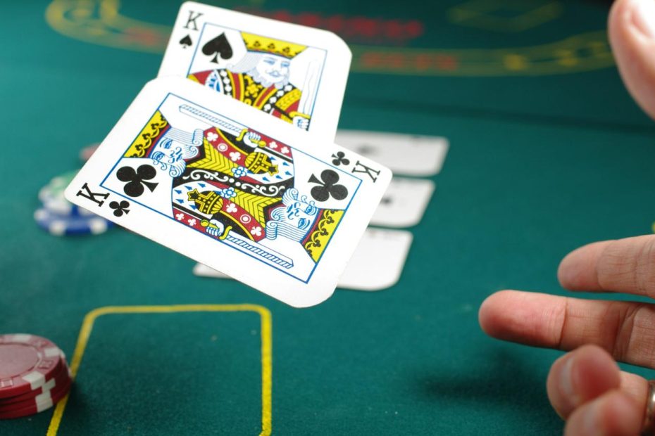 소셜카지노 게임, '도박'이라는 악명 떨칠 수 있을까? - Byline Network