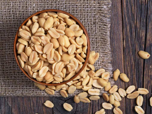 Peanuts: How Much Should You Eat In A Day, And Side-Effects Of Consuming  Too Much Of It | The Times Of India